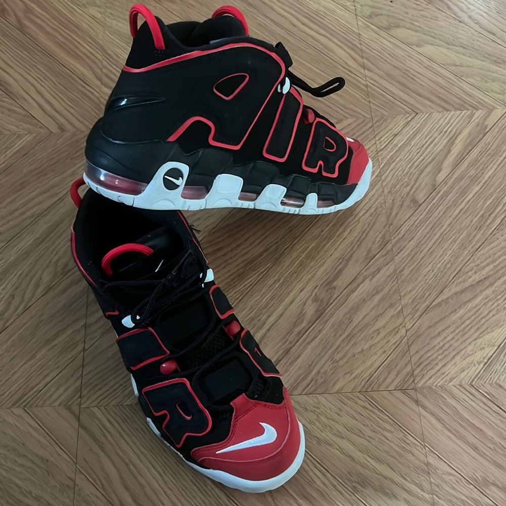 Men’s Nike size 8